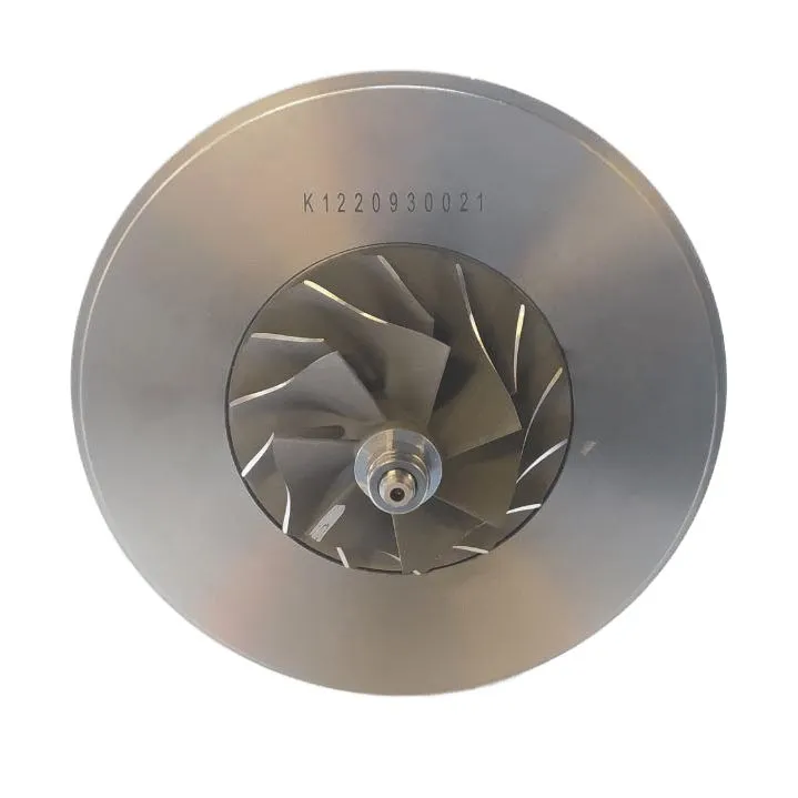 Картридж турбины HX35W 2834153, 3596631, 3596632, 3596633, 3596980, 3596990, 3596991, 3596992, 3596993, 3597111, 3598090 Фото №1